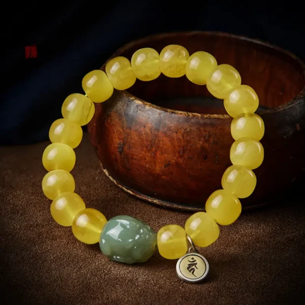 Beeswax Amber beads in Feng Shui bracelet for energy and healing