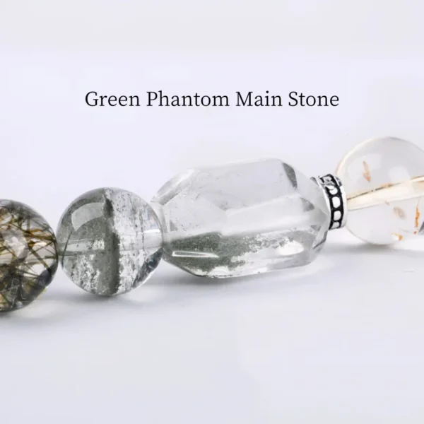 Green phantom quartz center bead zoomed in