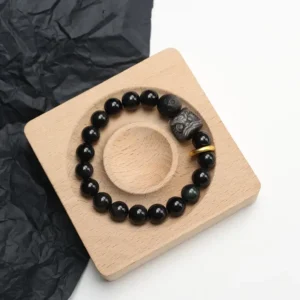 shadow-sentinel-obsidian-lion-head-guardian-bracelet