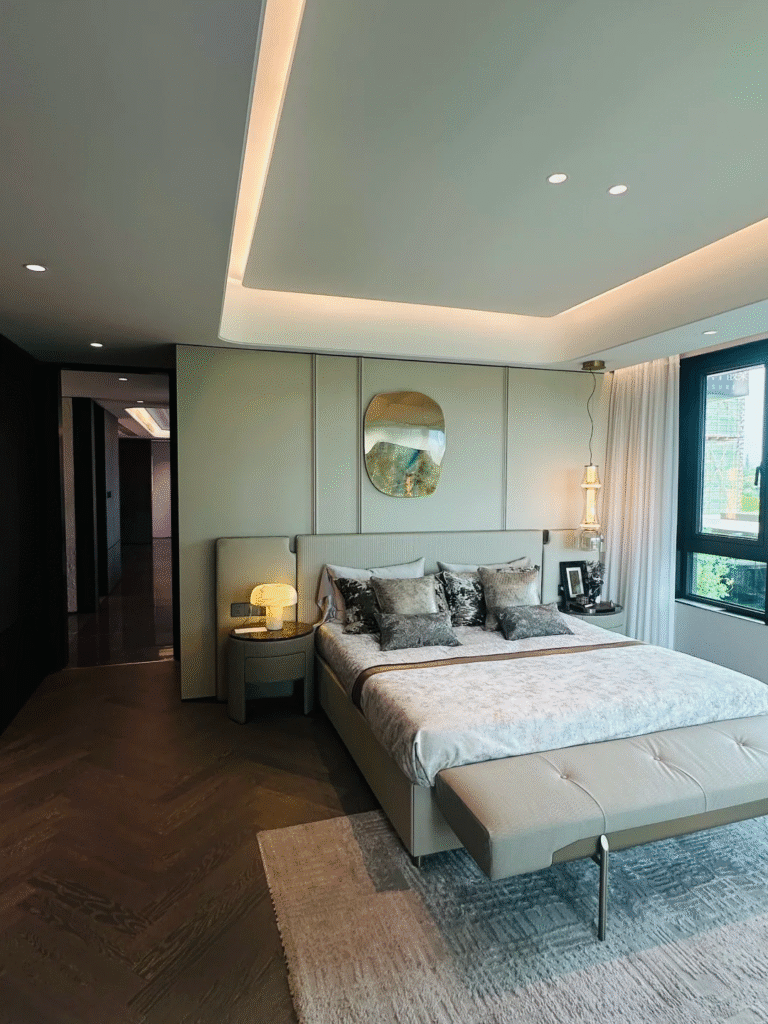 Reasonable bedroom feng shui layout